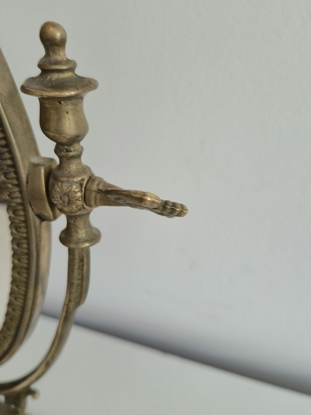 Vintage Brass Tabletop Vanity Mirror / Swivel Makeup Mirror - Picture 8 of 14